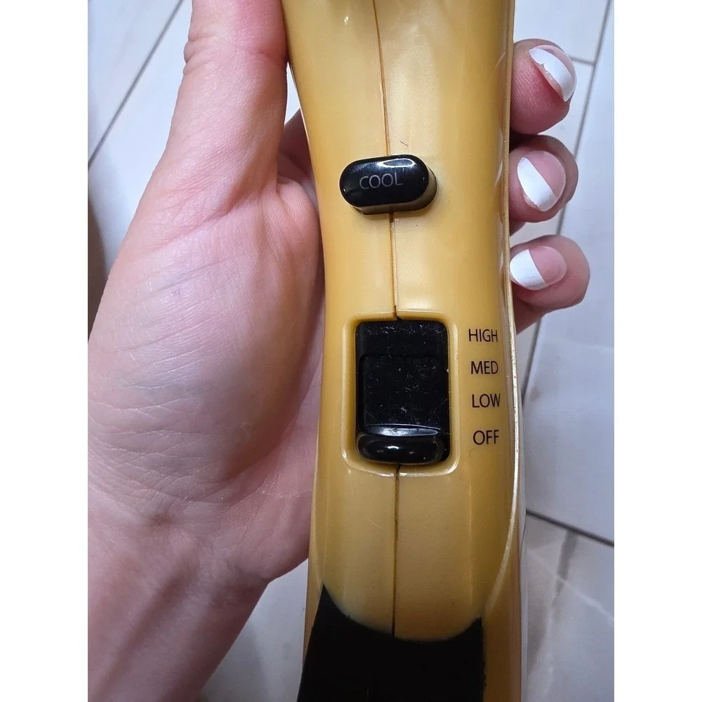 Andis HS-2 Hair Dryer 1875W‎ Handheld Yellow Dual Voltage High Med Low Cool Shot